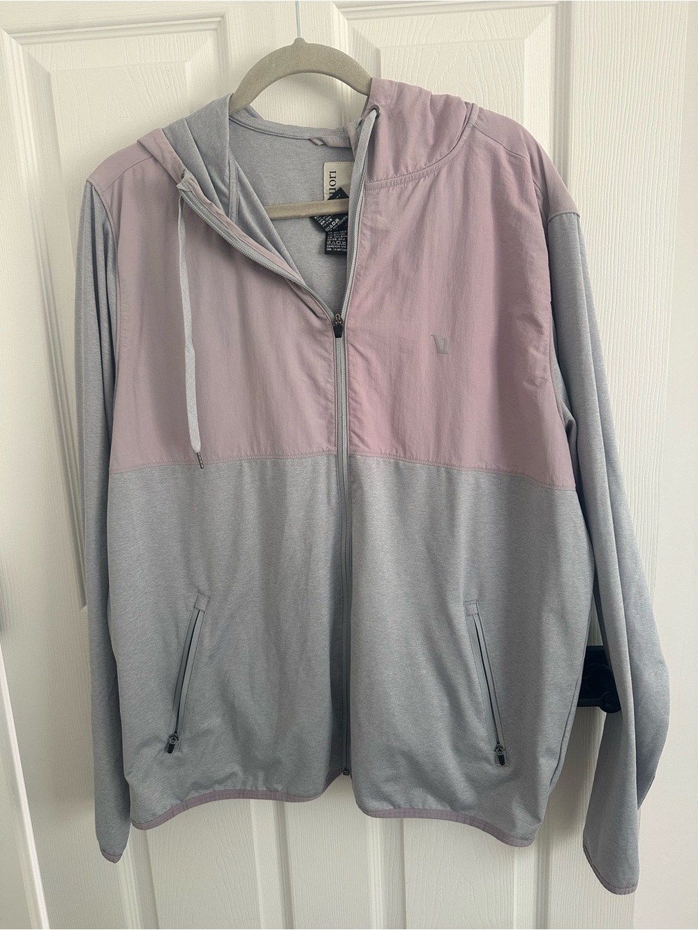 Vuori Men’s Light Pink and Gray Zip lightweight Hoodie